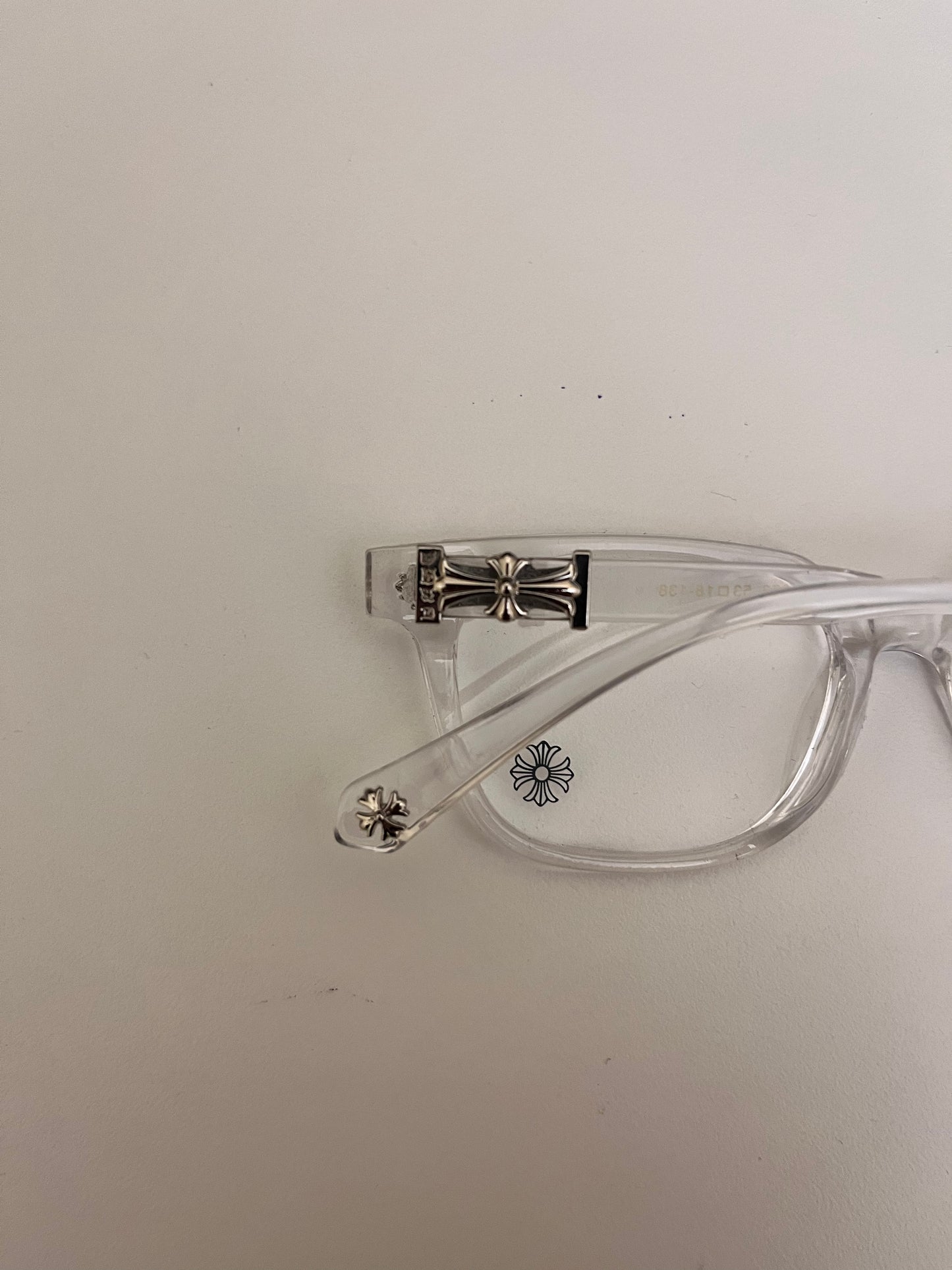 Fomo™ Chrome Frames (White/Silver)
